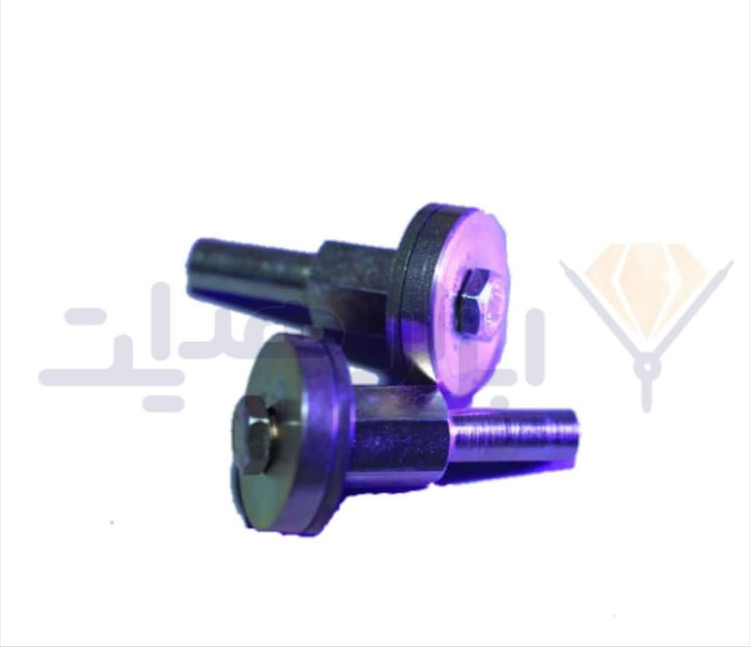 پایه یا ماندرل دیسک برش، یکی از اجزای مهم در ابزارهای برشی است که برای نصب دیسکهای برش رافبر یا نازکبُر