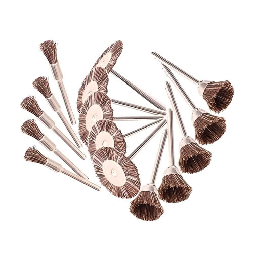 فرچه مویی کوچک با موهای طبیعی برای ظریف کاری