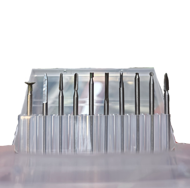 ست ۱۰ عددی چوبساب ظریفکاری مینیاتوری شامل سریهای متنوع است که برای پرداخت، فرمدهی و صافکاری دقیق چوب